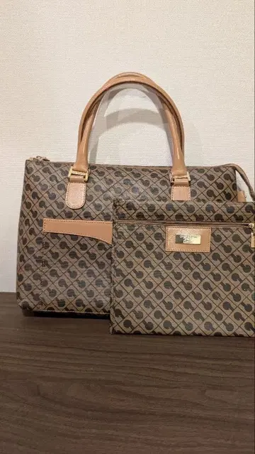 GHERARDINI 게라르디니 토트백 핸드백 파우치