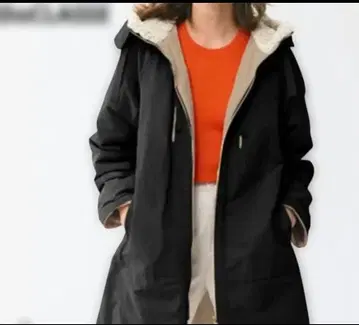 DoCLASSE 마법의 보아 후드 코트 리버서블 블랙 L