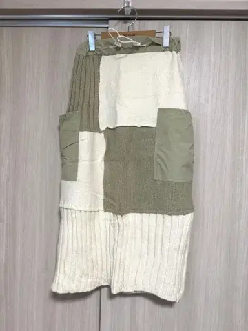 Kastane 패치워크 니트 스커트