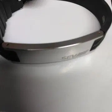 SEV 라인 팔찌 2
