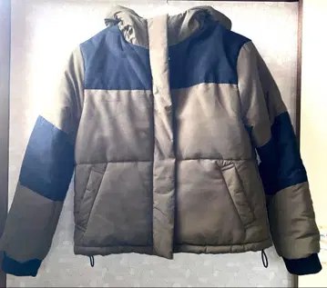 에카 소포 아우터 카키 충전솜