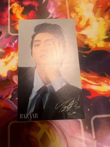 하뉴 유즈루 Harper's BAZAAR 스티커