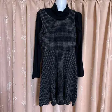 세실 맥비 체크 무늬 미니 오버롤 스커트 M