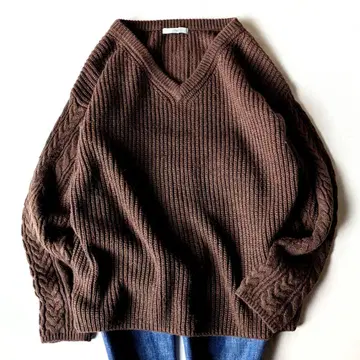 저널 스탠다드 리룸 워셔블 꽈배기 V넥 니트