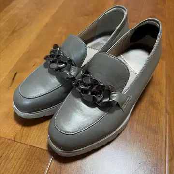 로퍼 여성용 23.5cm