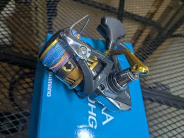 SHIMANO SAHARA C3000HG 스피닝 릴