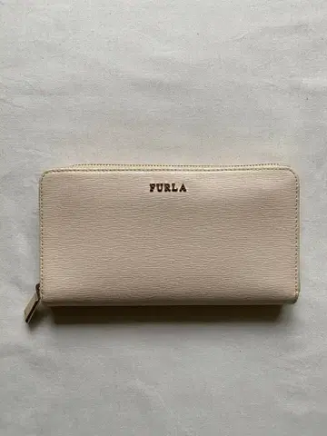 FURLA 베이지 장지갑 박스 포함