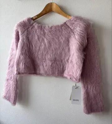 [택 포함 새상품] Snidel 오프숄더 니트 풀오버
