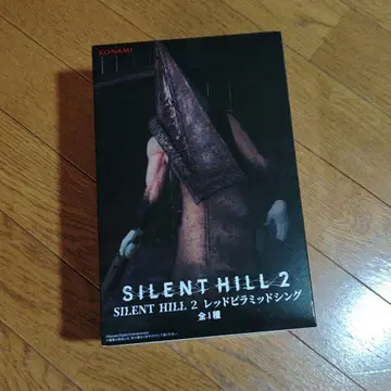 SILENTHILL 2 피규어 레드 피라미드 싱