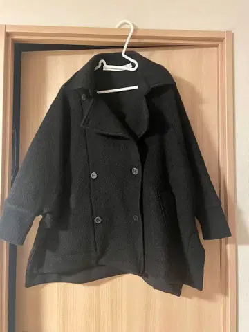 COTHEBIGSMOKE 블랙 피코트