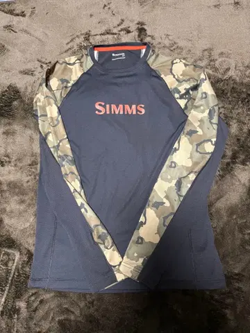 SIMMS 시<0x3080>스 챌린저 솔라 크루 셔츠