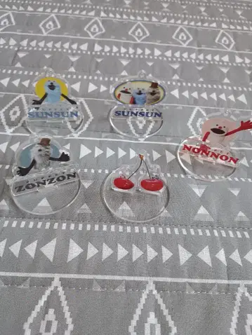 퍼펫 순순 아크릴 스탠드 가챠