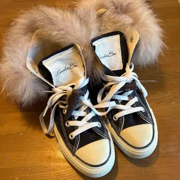 모로코바 Converse 하이컷 퍼 포함 스니커즈 블랙