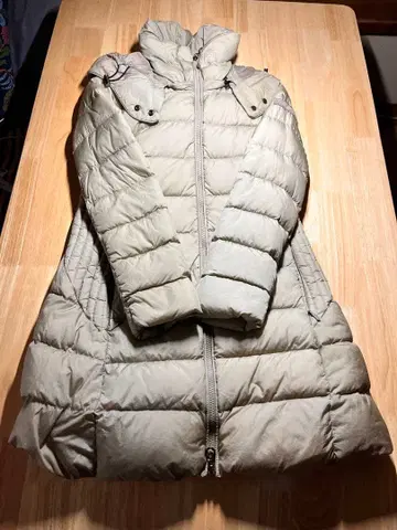 TATRAS 베이지 다운 자켓