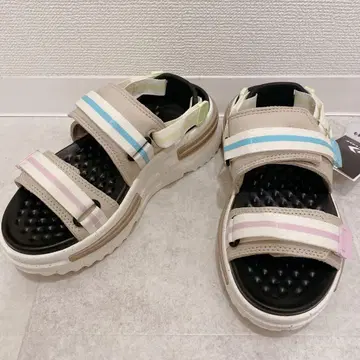 converse 통굽 샌들 란스타 유틸리티 [ 미사용 새상품 ]