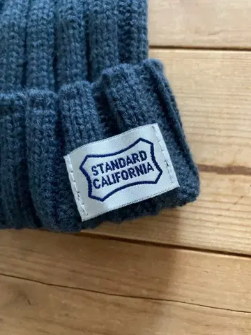 STANDARD CALIFORNIA 니트 모자 다크 그레이