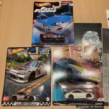 HotWHeeLs 닛산 실비아 (S15) 미니카 3대 세트