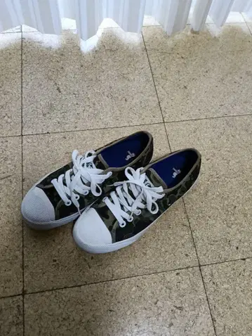 atmos x 참스 CHUMS 카모플라주 패턴 스니커즈 카키 그린 M