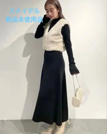 SNIDEL 퍼 베스트 세트 니트 원피스