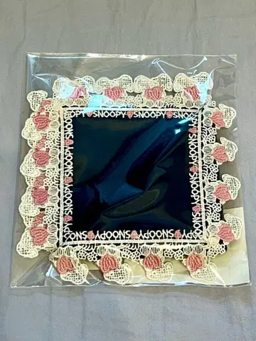 친자와 레이스 스누피 손수건 한정판 하트 네이비 PEANUTS 콜라보