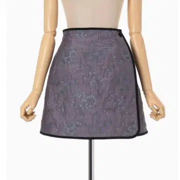 새상품 mame 마메 플로럴 자카드 스커트 퍼플 size 2