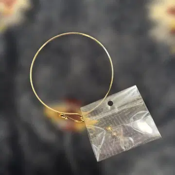 골드 초커 귀걸이 공 포함 2개