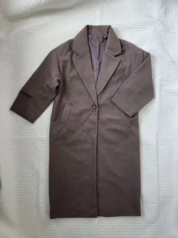 내추럴 꾸뛰르 니트 모사 소매 턱 체스터 코트 미사용 새상품