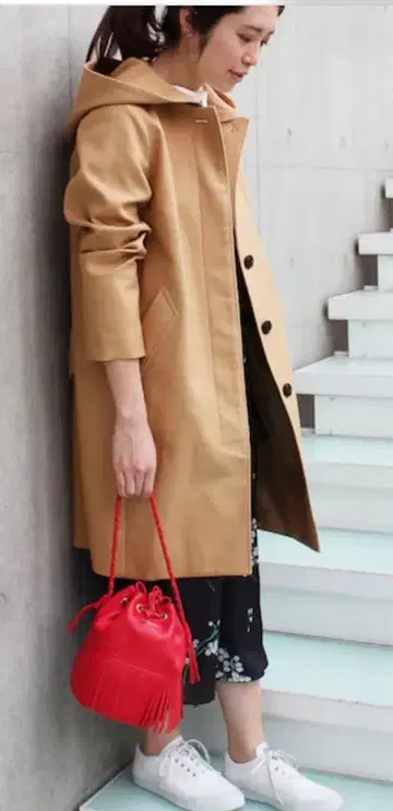 새상품급 이에나 트리플 크로스 코튼 푸드코트 34