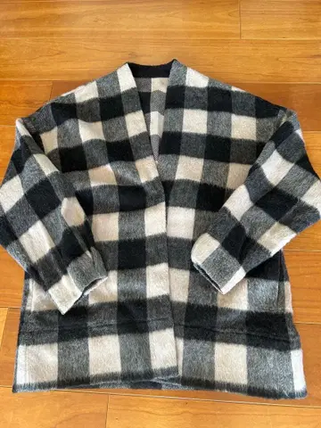 체크 무늬 코트