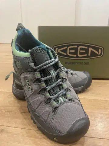 킨 KEEN 트레킹 슈즈 터기 EXP 방수 여성 25.5