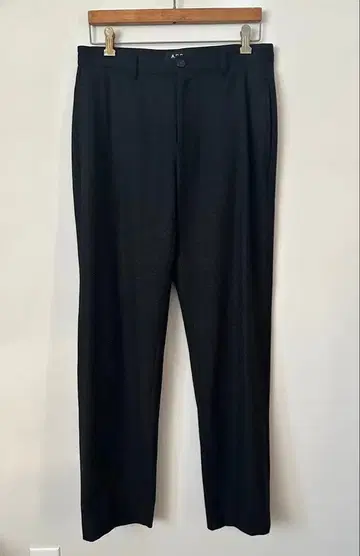 [새상품급] A.P.C. 플란넬 슬랙스 테이퍼드 차콜 그레이 M 사이즈