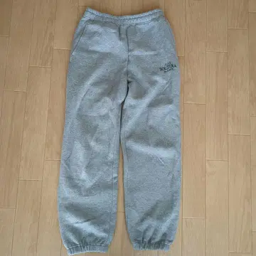 [ 미사용 새상품 ] 미라 오웬 속기모 스웨트 팬츠 0 사이즈