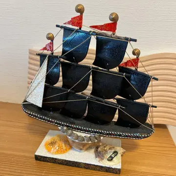 모형 범선 인테리어