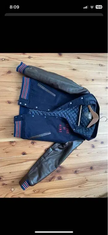 바시티 자켓 네이비/브라운 자수