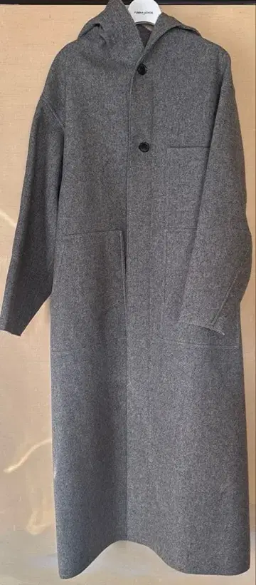 HYKE 후드 부착 롱 코트