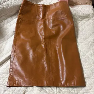 [ 파이널 스테이지 ] 천연 가죽 타이트 스커트 40 밝은 브라운 중고