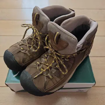 KEEN 터기 II MID WP 27.5 트레킹 부츠