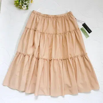 [ 새상품 ] FOXEY 티어드 스커트 발수 가공 베이지 빅 사이즈 L