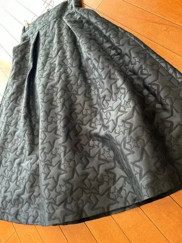 룰루 윌비 스타 자카드 턱 스커트 블랙 사이즈 1