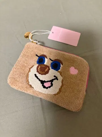 [ 미사용 새상품 ] 페이 업 테디 걸 파우치 L 당일 발송 가능