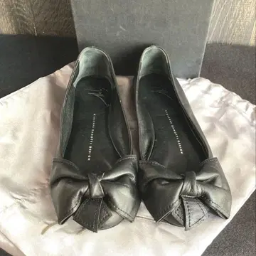 주세페 자노티 새상품급 펌프스 플랫슈즈 리본 블랙