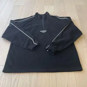 Umbro 블랙 하프 지퍼 트레이닝복 엄브로