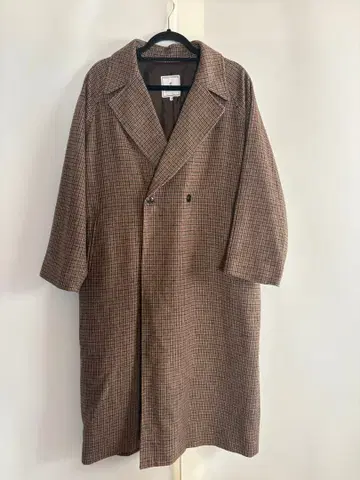브라운 체크 더블 브레스트 롱 코트