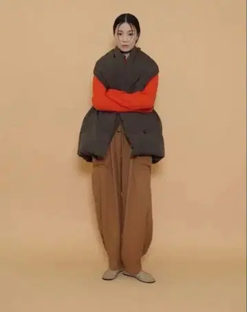 cyan tokyo 3D 포켓 헴 턱 와이드 블랙 38