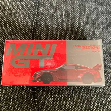 MINIGT 191 Nissan 35GT-RR Ver.T Lava Red