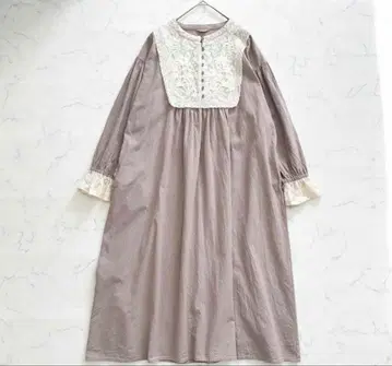 사만사 모스모스 가슴 부분 메쉬 꽃무늬 레이스 린넨 원피스 모카