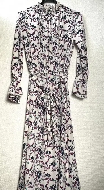 맥시 드레스 긴팔 롱 원피스 꽃무늬