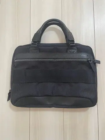 컨디션 최상 BRIEFING FUSION ONE WAY BRIEF 블랙