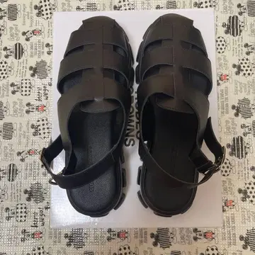 로데오 크라운 와이드 보울 구르카 샌들