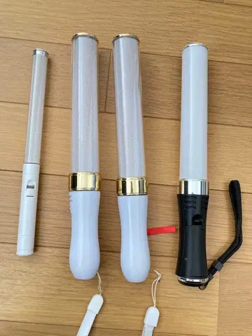 응원봉 4개 세트 화이트 블랙